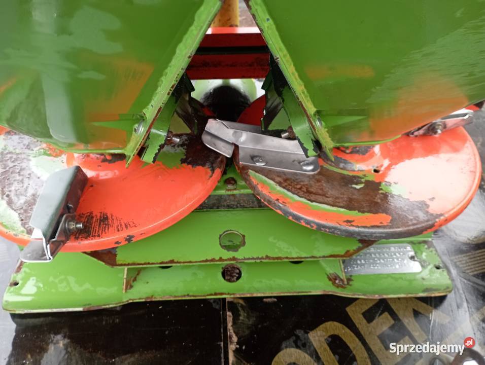 Rozsiewacz Amazone F 403 604R804R