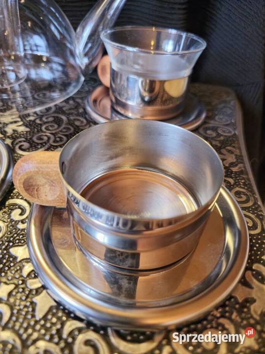 Serwis do herbaty z zaparzaczem