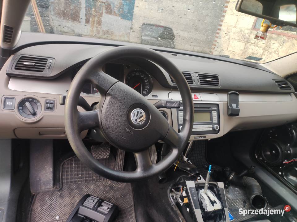 Passat B6 deska rozdzielcza konsola kokpit