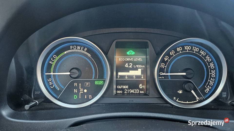 Toyota Auris hybrid Premium 18 HSD Hatchback Motoryzacja Warszawa sprzedam