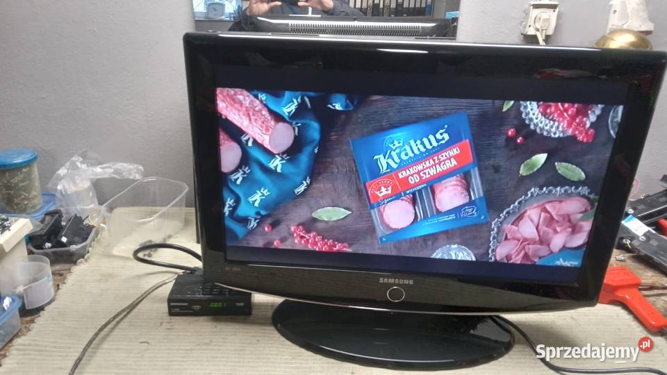 SPRZEDAM TELEWIZOR SAMSUNG 26 LCD 26cale