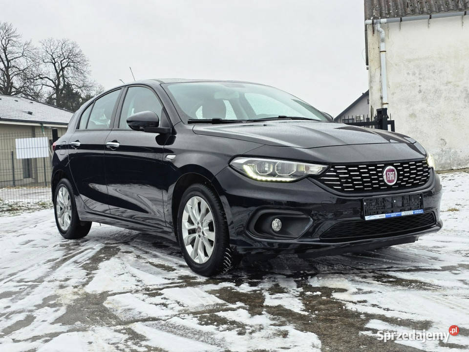 Fiat Tipo Klimatroniknawigacjapdc II 2016 światła przeciwmgielne Białogard