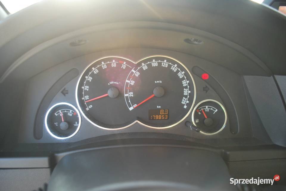 Opel Meriva 16 Benzyna 105 Klima Hak Czujniki 105KM Nowy Sącz sprzedam