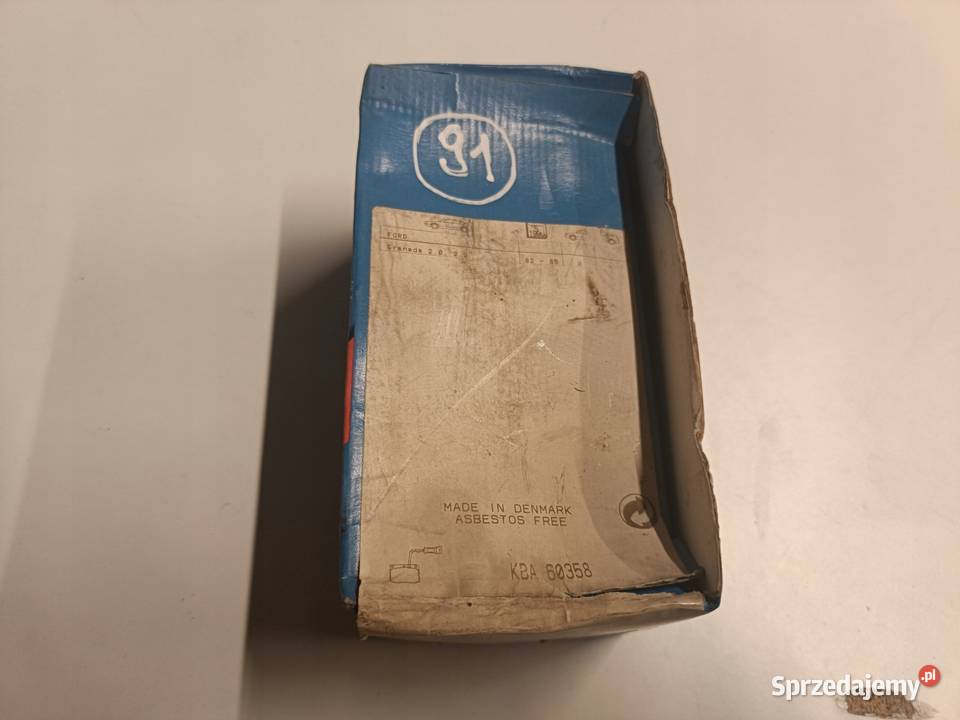 KLOCKI HAMULCOWE Ford Granada PRZEDNIE przód lubelskie