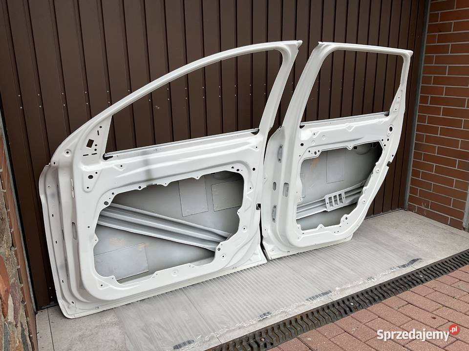 DRZWI PRAWE PRZEDNIE TYLNE VOLVO XC60 LIFT 1317 wielkopolskie Pleszew