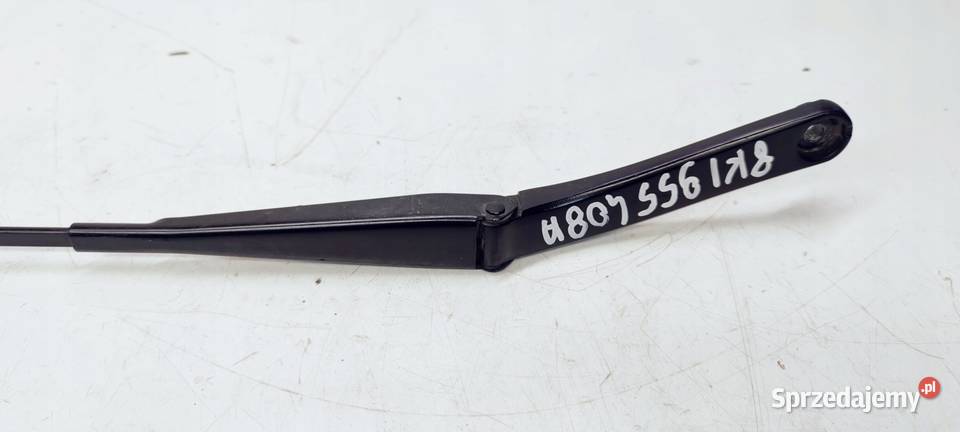 RAMIĘ WYCIERACZKI PRAWE AUDI A4 B8 EU 8K1955408A osobowe Przystajń