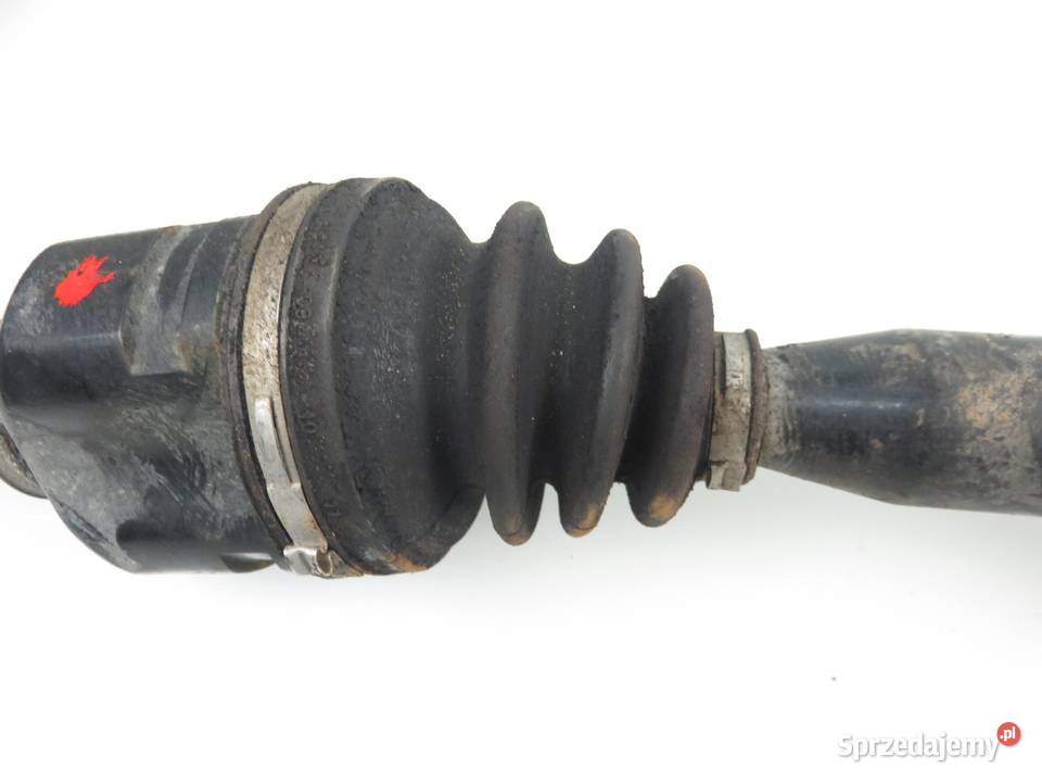 PÓŁOŚ PRAWA PRZEDNIA TOYOTA AURIS I E15 133 sprzedam