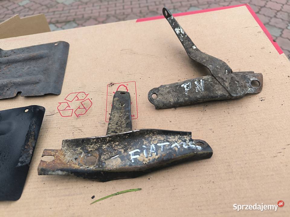 Polonez Borewicz Fiat 125p wspornik rury osobowe Stalowa Wola