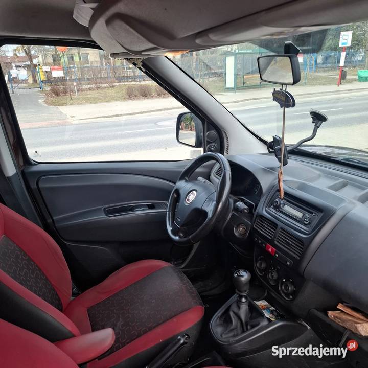 Fiat Doblo 5 osobowy 16 multijet przyciemniane szyby mazowieckie Konstancin-Jeziorna