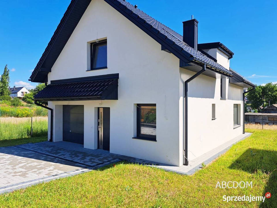 Masłomiąca nowy dom 5 pokoi garaż