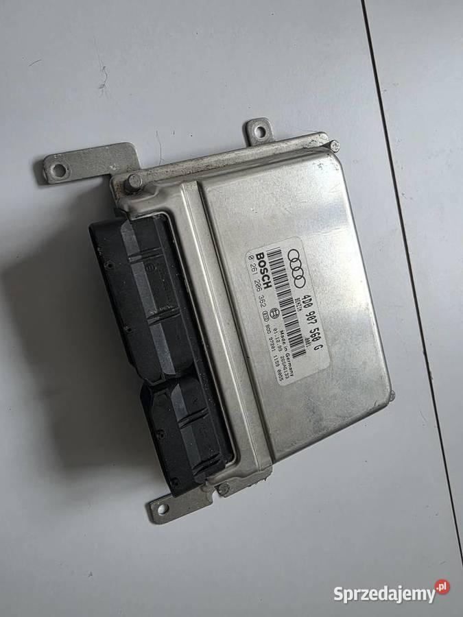 Sterownik Silnika Audi A8D2 42 4D0907560G Rok produkcji 2001 Iława
