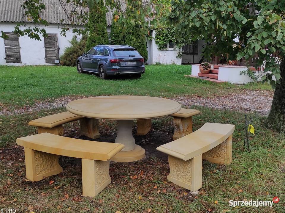 Stół z 4 ławkami z piaskowca naturalny kamień Kamienna Góra