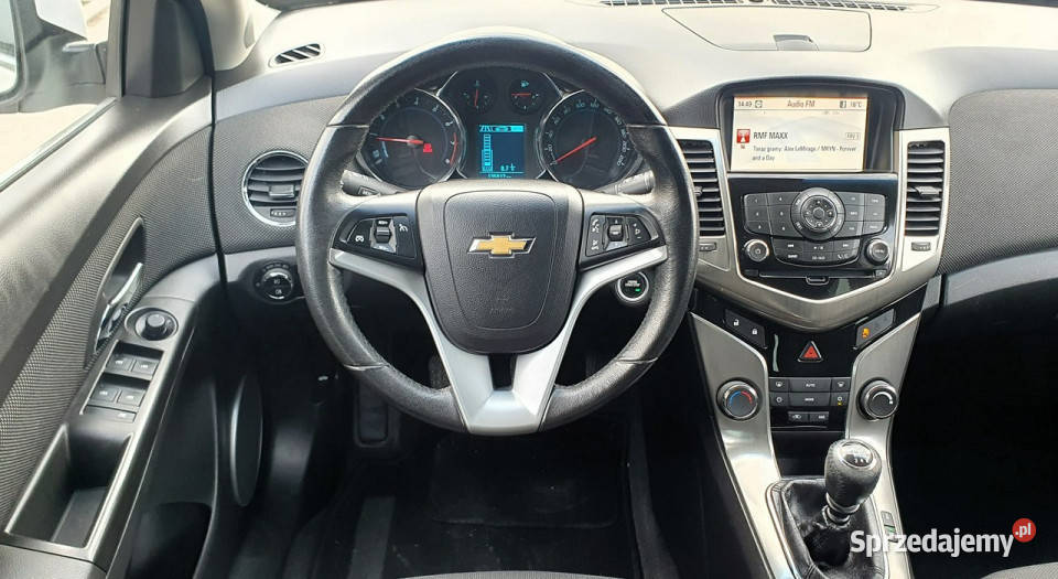 Chevrolet Cruze Oryginalny lakierCzujniki