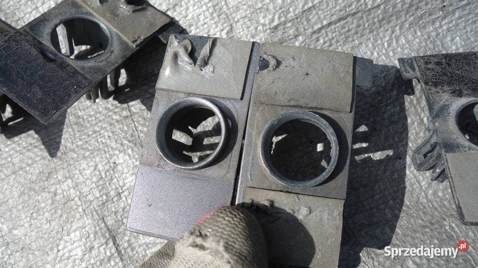 VW TOURAN I LIFT 10 UCHWYT KOSZYK CZUJNIKA PDC osobowe sprzedam