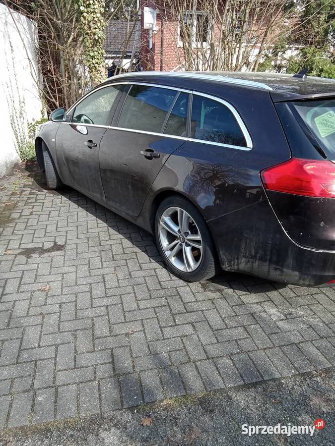 Sprzedam Insignia z uszkodzonym silnikiem 345000km Legnica