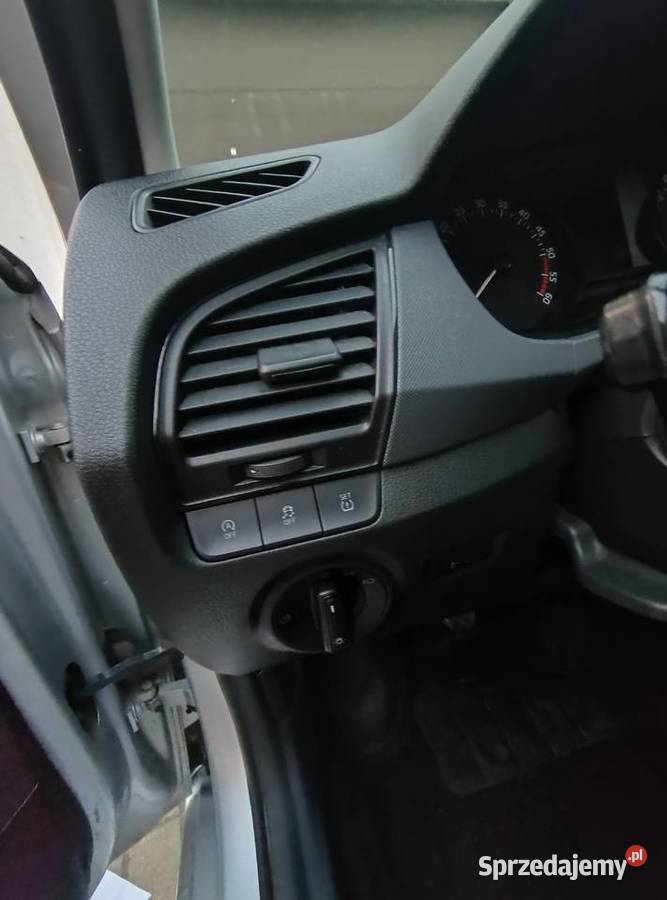 Skoda Fabia 2016 III 14 srebrny Suwałki sprzedam