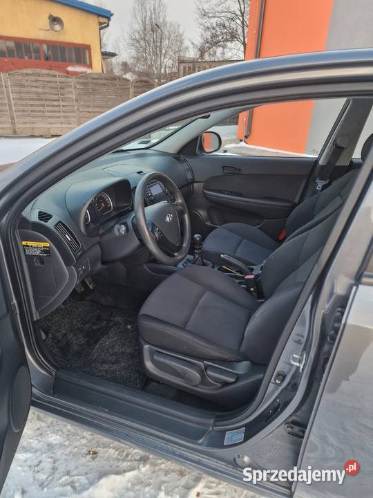 Hyundai i30 16 crdi 5 drzwi 4/5