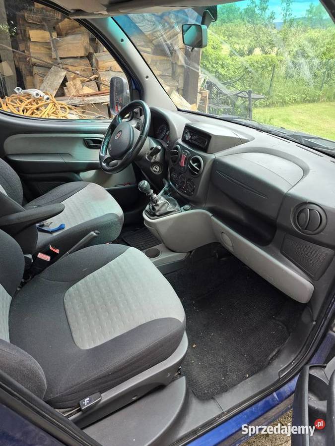 Fiat Doblo benzyna 14 MPI 8V 2007 wersja 7 Doblo Samochody osobowe małopolskie Kęty