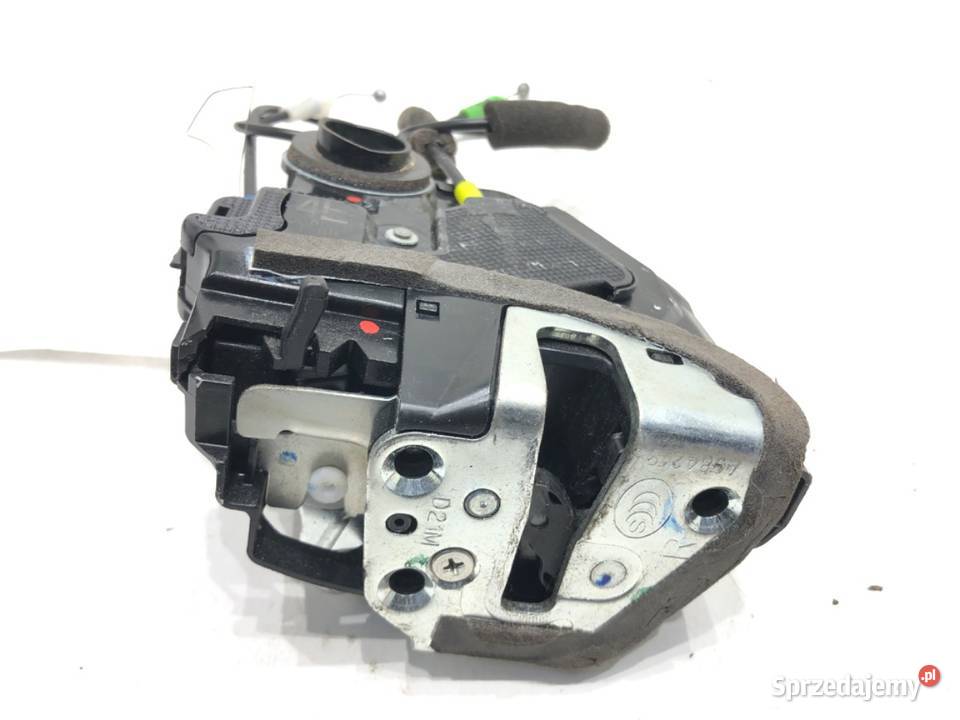 ZAMEK DRZWI PRAWY PRZÓD TOYOTA COROLLA E21