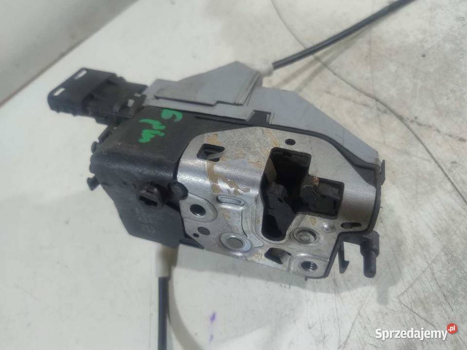 ZAMEK DRZWI PRAWY TYŁ PEUGEOT 308 T7 567164