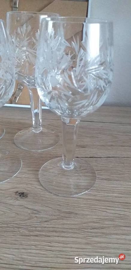 Kryształowe kieliszki prl Przedbórz