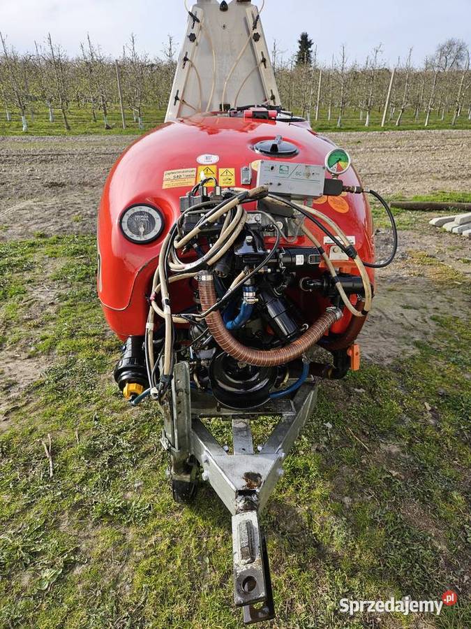 Opryskiwacz Sadowniczy Wanner 1000 L Comet Zaczepiane