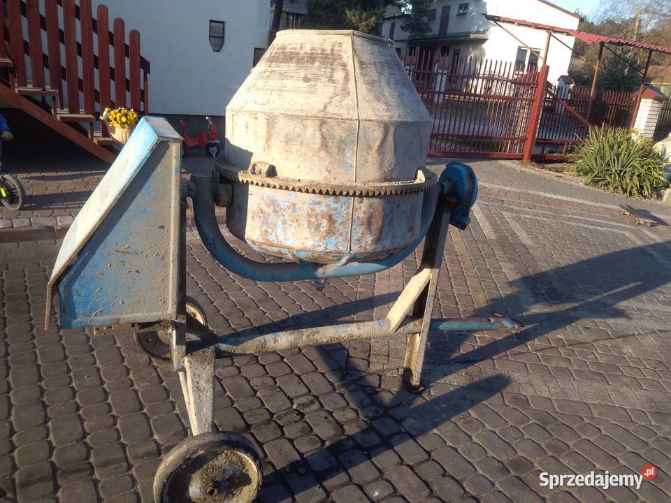 Betoniarka 320l Chodel