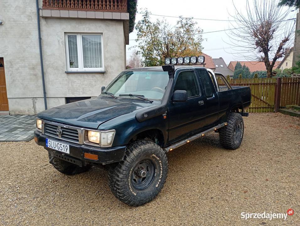 Toyota hilux V 24d legenda Hilux