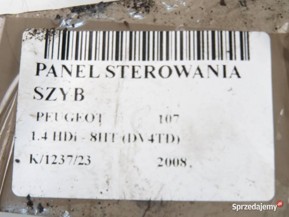 PANEL SZYB PEUGEOT 107 742320H010 742310H010 osobowe