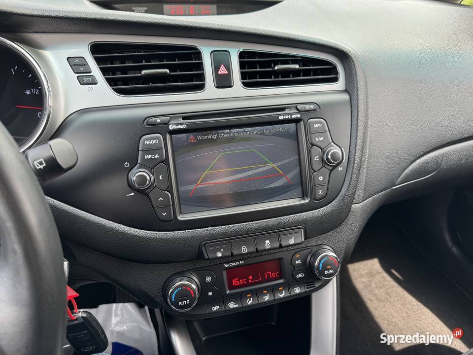 Kia Ceed 16 BENZYNA Klimatronik Tempomat gniazdo AUX Konin