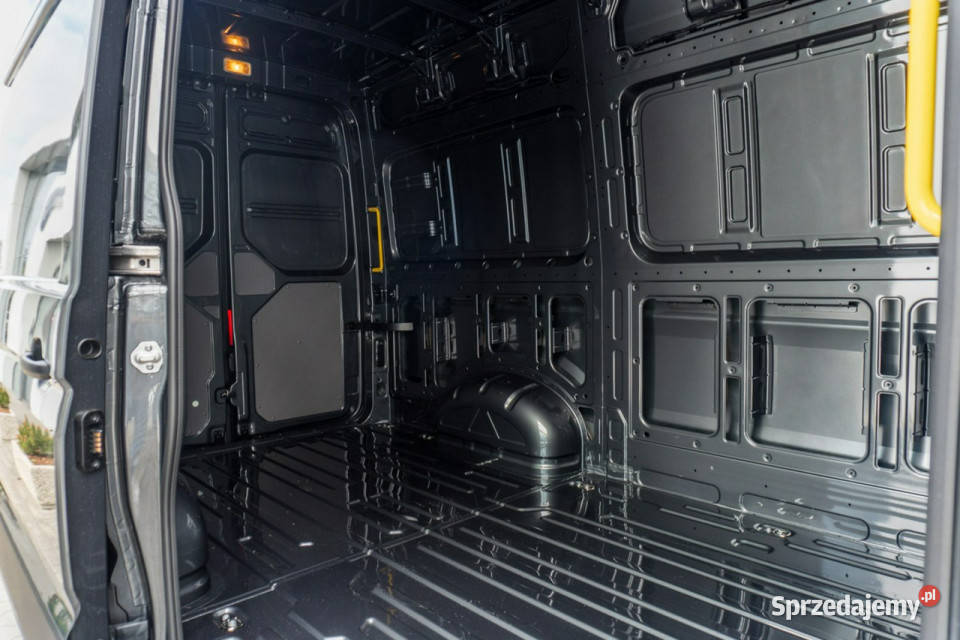 Volkswagen Crafter FL Furgon L3 20 TDI 177 czujnik deszczu Łódź