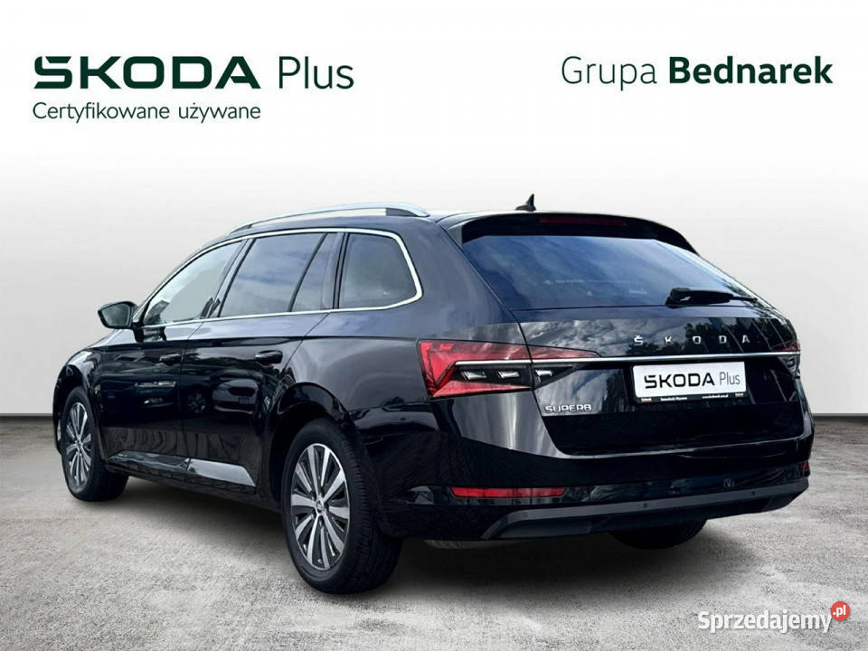 koda Superb Bezwypadkowy Salon Polska Serwis ASO Łódź