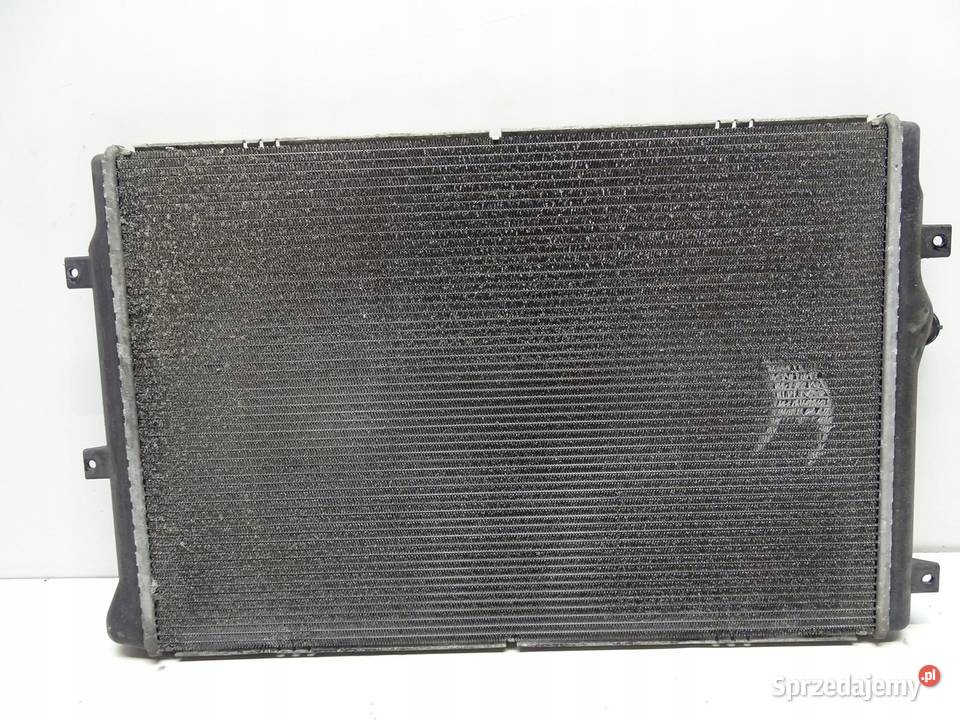 CHŁODNICA WODY VW PASSAT CC 20 TDI 3C0121253AR