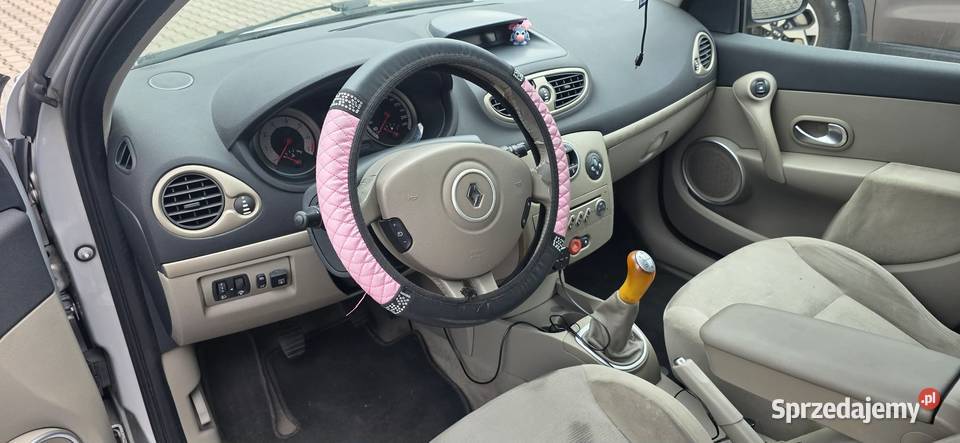 16 LPG Rok produkcji 2006 Clio śląskie