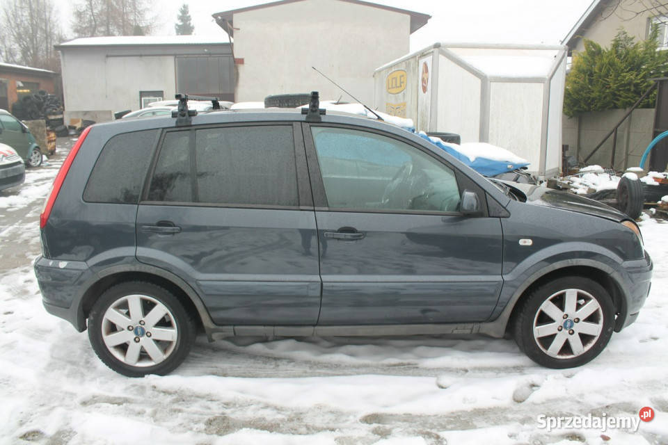 Ford Fusion manualna