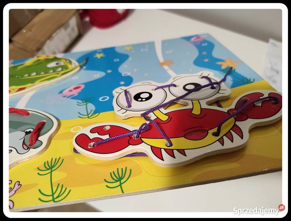 Drewniana zabawka przyszywanka sznurowanka Płock