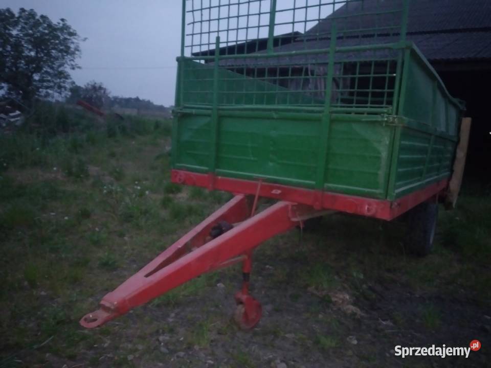Sprzedam rozrzutnik 1 osiowy łódzkie Wola Niedźwiedzia