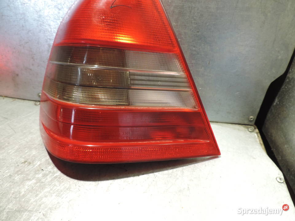Lampa Lewa Tylna MERCEDES C KLASA W202 Lampy tylne