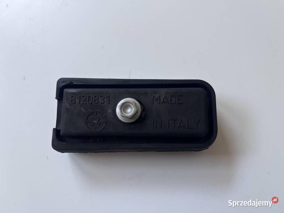 MOTOGUZZI Stelvio 0926 V85 1926 Guma podnóżka