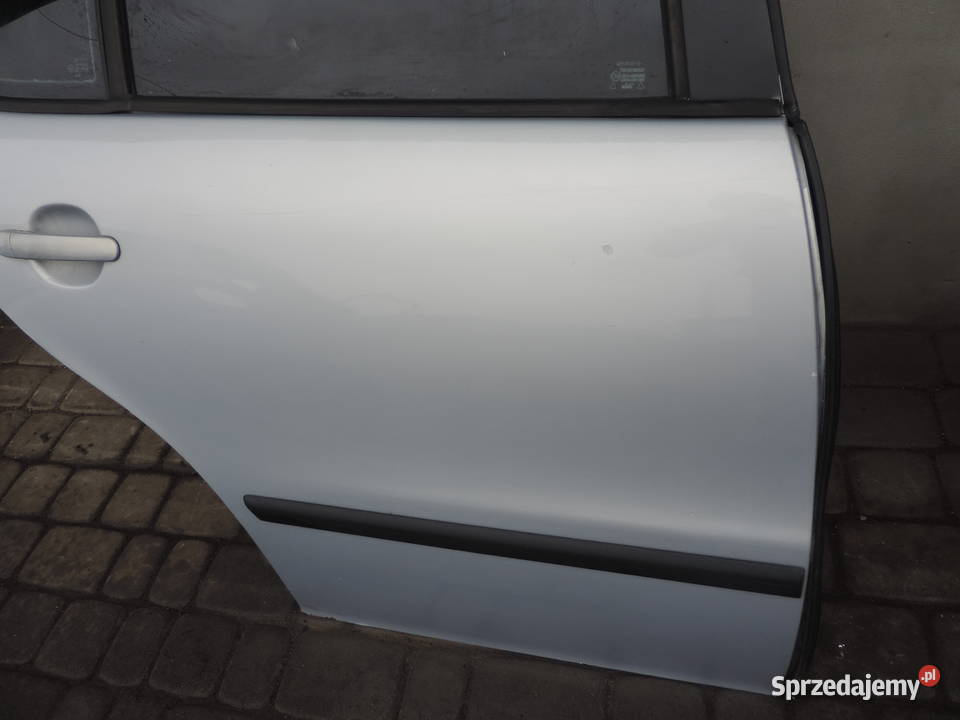 SEAT TOLEDO II LEON I DRZWI PRAWY TYŁ LB7Z sprzedam