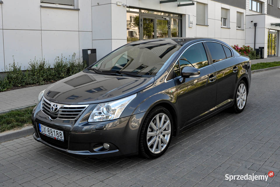 Toyota Avensis 22D4D Automat Salon Skóry Avensis dolnośląskie Wrocław sprzedam