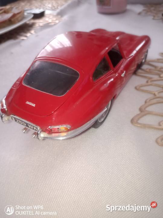 Jaguar E stan kolekcjonerski 118