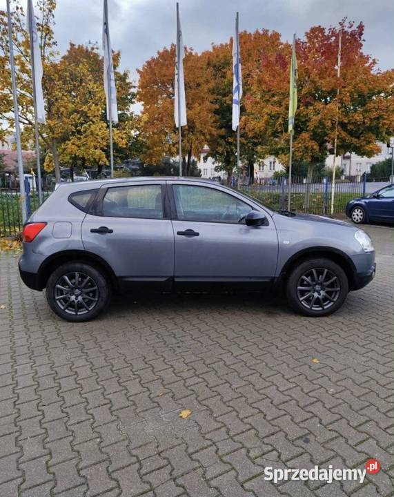 Nissan Qashqai Dwa komplety alufelg Oplacony Qashqai Szczytno sprzedam