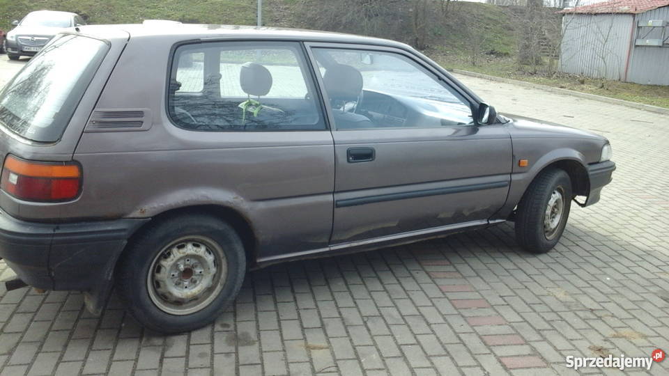 toyota corolla e90 68KM Corolla Motoryzacja mazowieckie