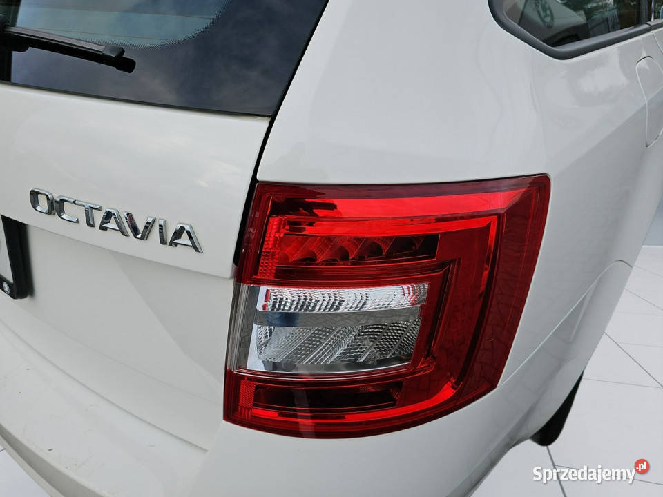 koda Octavia 10 TSI GPF Ambition Kombi DW5KF09 Janki