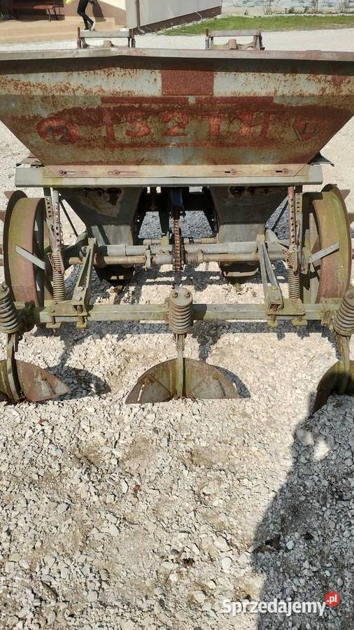 Sadzarka do ziemniaków s211 łódzkie Dębowa Góra sprzedam