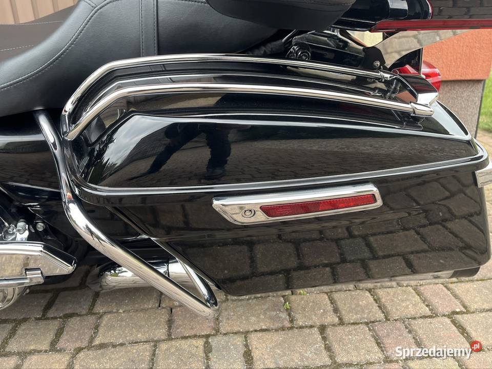 Harley Davidson Electra Glide Ultra Classic bagażnik
