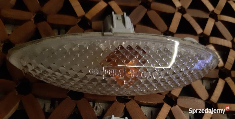 Kierunkowskaz prawy lewy Toyota Yaris 2004 Łódź sprzedam