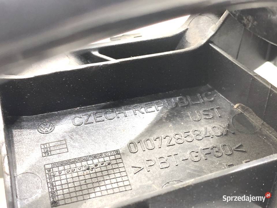 KLAMKA ZEWNĘTRZNA PRAWY PRZÓD VW PASSAT B8 Kombi podkarpackie