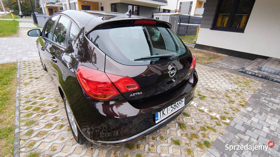 OPEL ASTRA J 2014R 17 CDTI